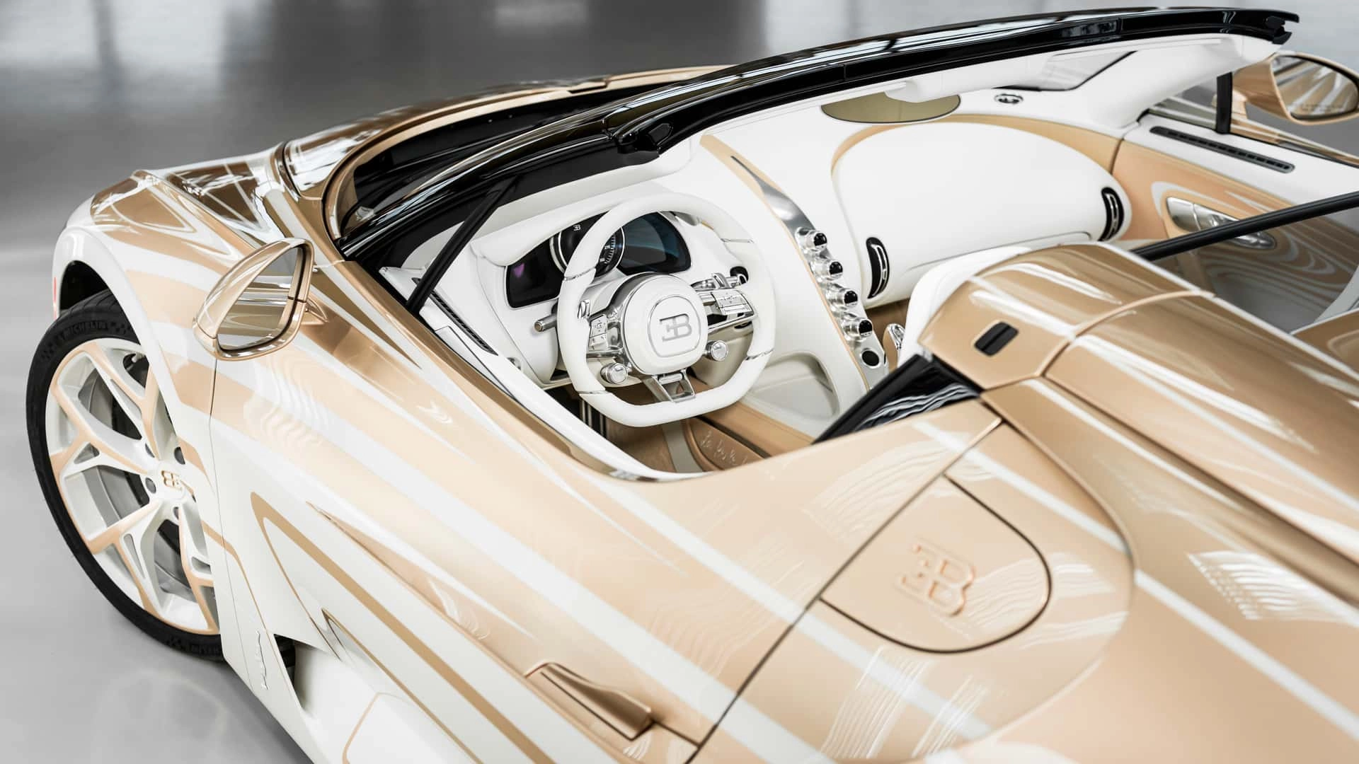 Bugatti w16 mistral la perle rare (7)